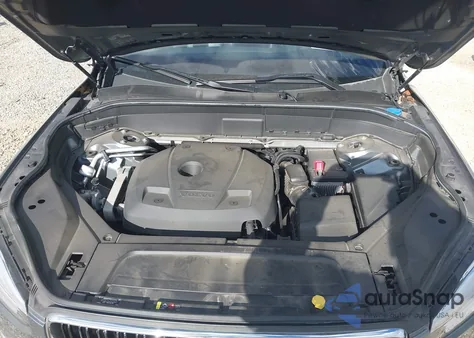 2017 Volvo Xc90 T6 Momentum z USA, uszkodzony, nr VIN YV4A22PK4H1128200